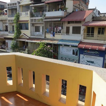 Jun Jun Guesthouse 프놈펜 외부 사진