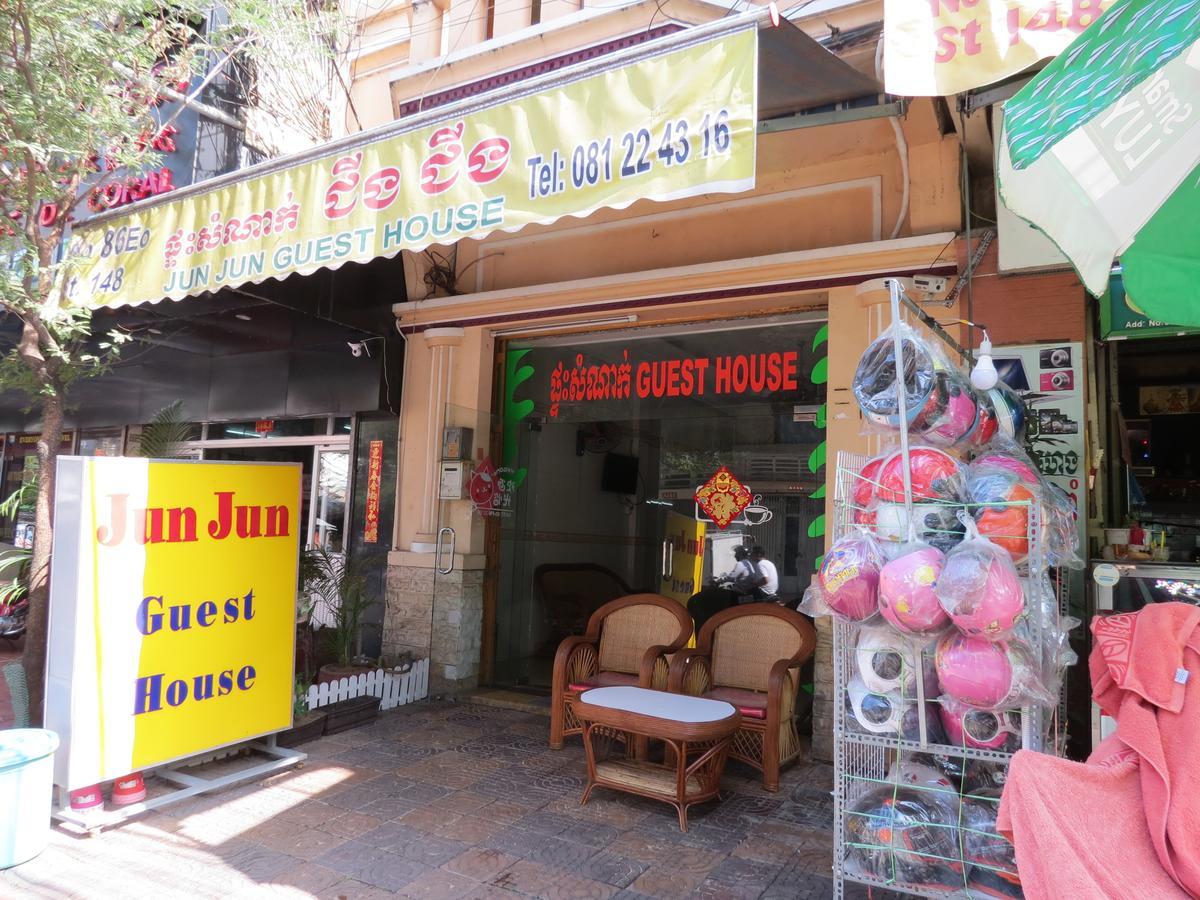 Jun Jun Guesthouse 프놈펜 외부 사진