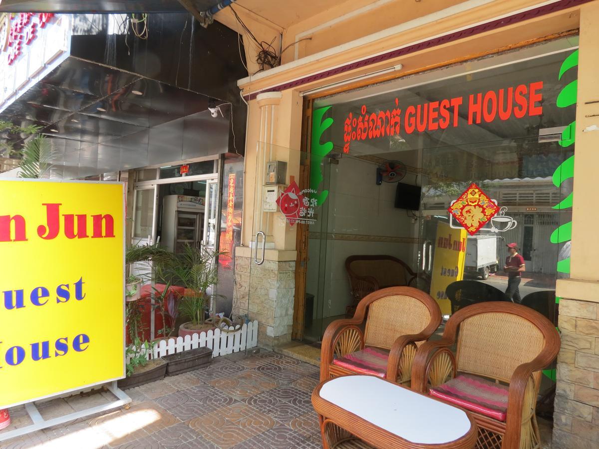 Jun Jun Guesthouse 프놈펜 외부 사진